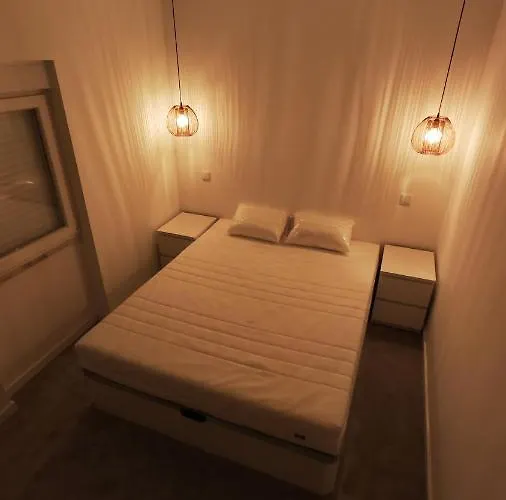 Monsanto Park Apartment